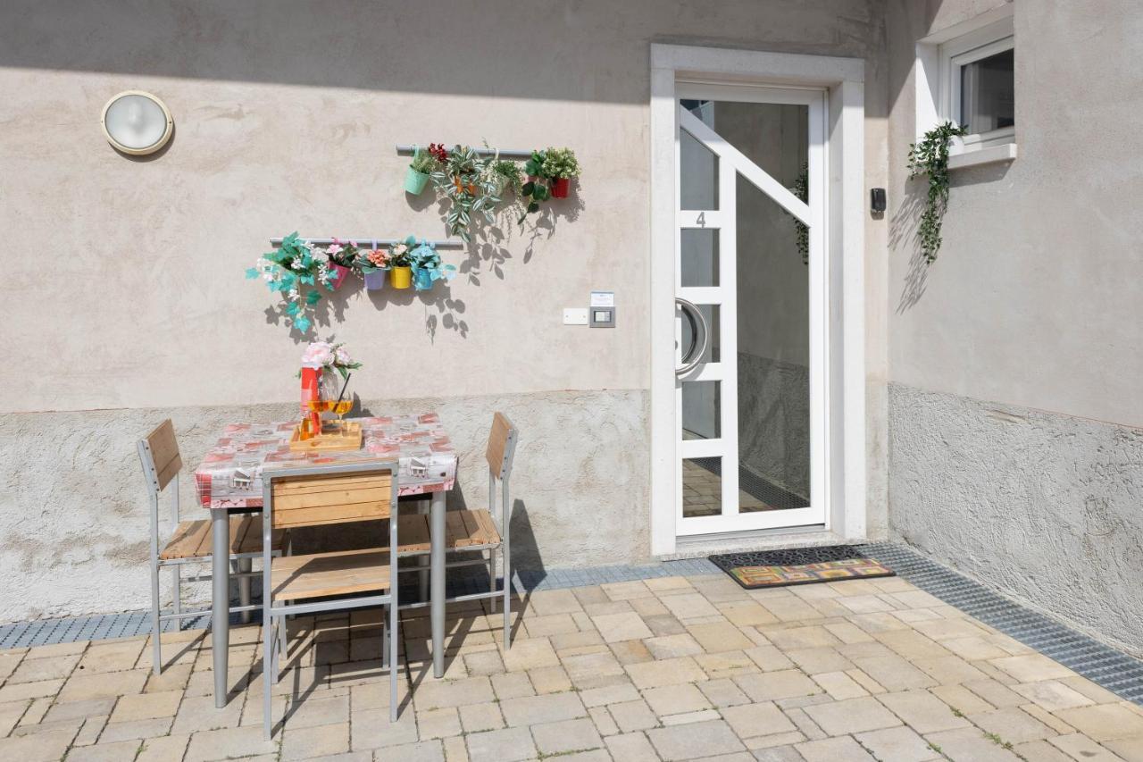 Casa Palmira - Happy Rentals Drena Esterno foto